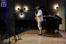 «САКСОФОН. РОЯЛЬ. ОРКЕСТР» С. КОЛЕСОВ, КАМЕРНЫЙ ОРКЕСТР И А. УШАКОВА, «РУССКАЯ МУЗЫКА НА БАЛТИКЕ», 25 Мая 2024г. — фото 10