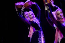 Государственный фольклорный ансамбль песни и танца «Нохчо», фестиваль «Русская музыка на Балтике», Драмтеатр, 14 Мая 2025г. — фото 10