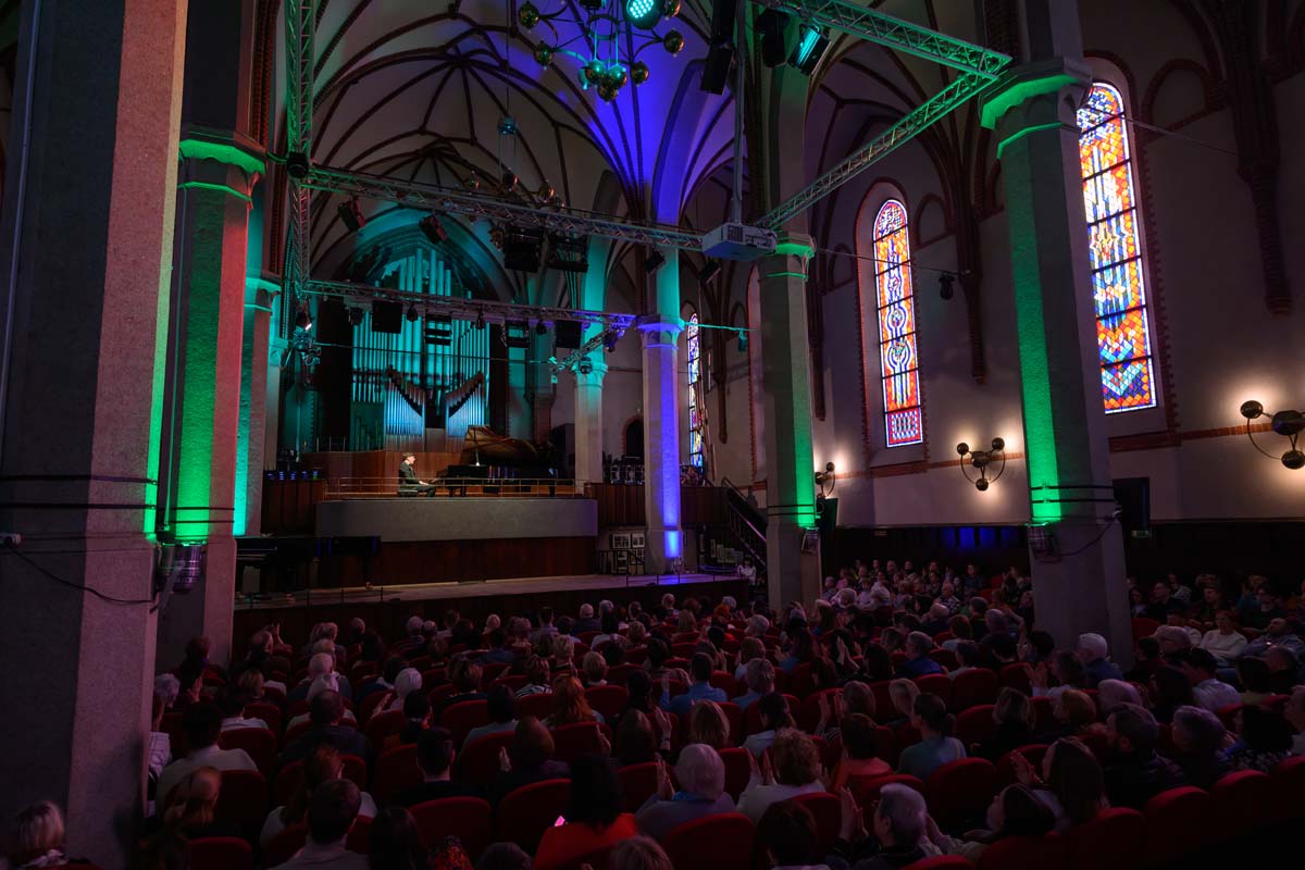 Юлиан Семёнов-Брайди с программой «Шопен, Рахманинов. 12 мгновений весны», фестиваль «Музыкальная весна», 28 Марта 2026г.