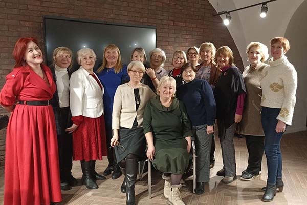 Благодарность "серебряным" волонтерам за вклад в культурную жизнь региона