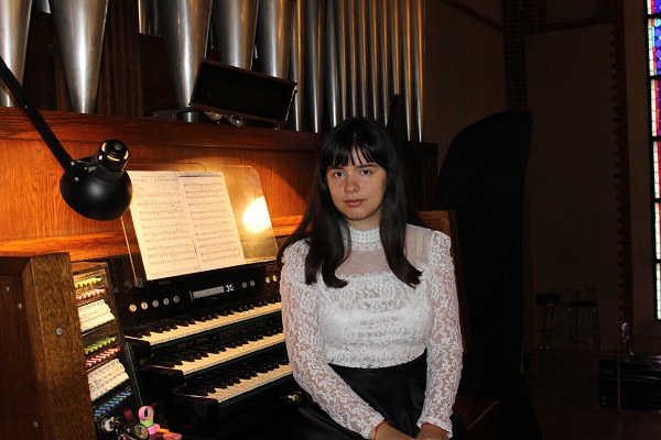 ЭКСКУРСИЯ  К  ОРГАНУ