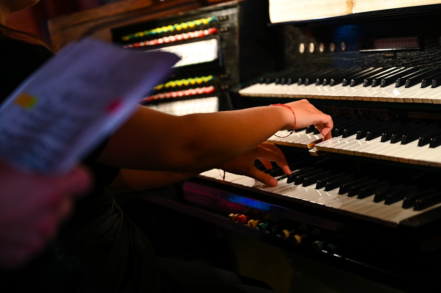 В филармонии прошла первая экскурсия «Бахослужения-2020»