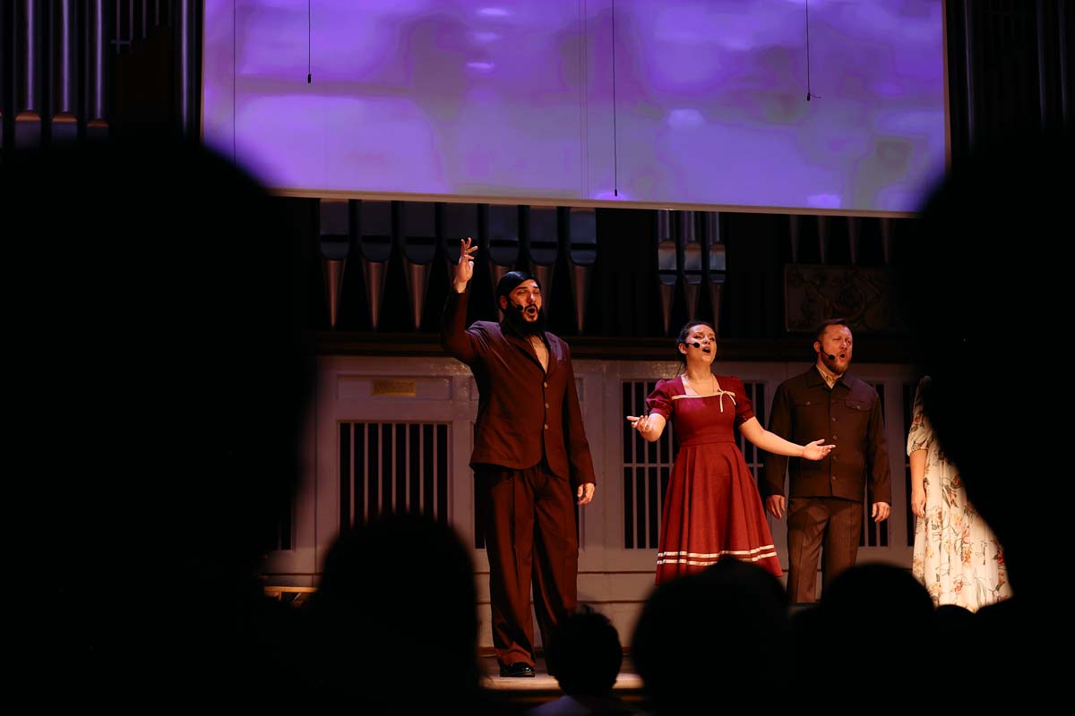 Концерт проекта "Поезд Победы" в исполнении солистов филармонии, Донецкая государственная академическая филармония, 4 Ноября 2025г.