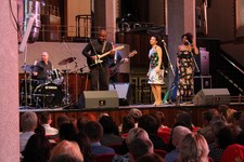 Концерт Quinn DeVeaux (США) собрал полный зал, 7 Июля 2019г. — фото 1