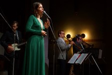 Sweet Megg & The Wayfafers из США зажгли в Калининграде, 9 Ноября 2019г. — фото 22