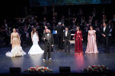 В Драмтеатре состоялся грандиозный гала-концерт «Опера, оперетта, мюзикл...», 12 Мая 2021г. — фото 82