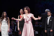 В Драмтеатре состоялся грандиозный гала-концерт «Опера, оперетта, мюзикл...», 12 Мая 2021г. — фото 92