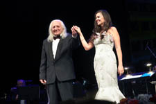 В Драмтеатре состоялся грандиозный гала-концерт «Опера, оперетта, мюзикл...», 12 Мая 2021г. — фото 40