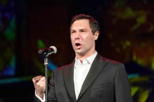 В Драмтеатре состоялся грандиозный гала-концерт «Опера, оперетта, мюзикл...», 12 Мая 2021г. — фото 43