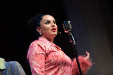 НАЗАД, В 60-ЫЕ… РЕТРО-АТМОСФЕРА И ПОТРЯСАЮЩИЙ ВОКАЛ , 29 Декабря 2022г. — фото 17