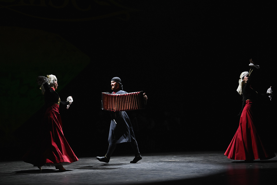 Танцевальный ансамбль «Нальмэс». «Русская музыка на Балтике» — фото 19