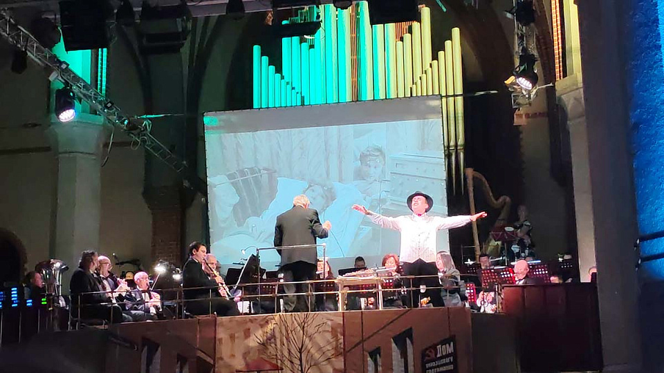 Новогодний мюзикл в духе 60-х "А у нас во дворе...", 2 Января 2026г. — фото 5