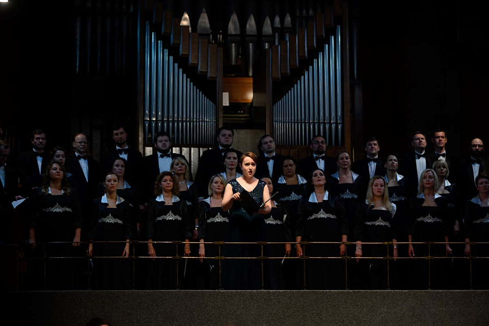 Открытие "Бахослужения": Хор "Мастера хорового пения" и музыканты филармонии, 22 Июля 2023г. — фото 4