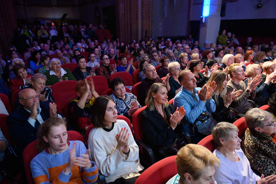 Нина Шацкая и Концертный духовой оркестр филармонии, из цикла к 65-летию Калининградской областной филармонии, 30 Сентября 2024г. — фото 22