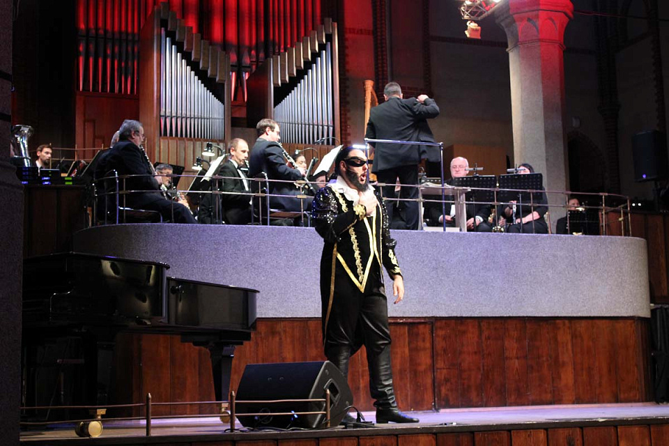 «На балу у Кальмана» , Концертный духовой оркестр и солисты филармонии, 19 Октября 2025г. — фото 4