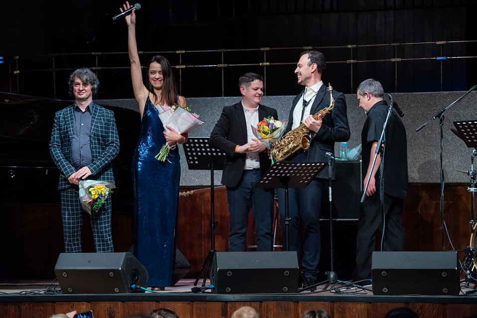 XIX МЕЖДУНАРОДНЫЙ ФЕСТИВАЛЬ "ДЖАЗ В ФИЛАРМОНИИ". ОКСАНА ВОЙТЕНКО И OXYJAZZ, 18 Ноября 2022г. — фото 20
