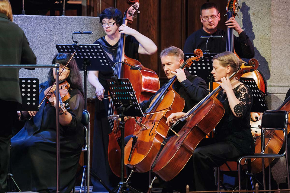 Открытие фестиваля «Бахослужение», Камерный оркестр, дирижёр — Е.Толкачёва, М.Гаврилюк, А.Гиндин, А.Ушакова, 20 Июля 2025г. — фото 13