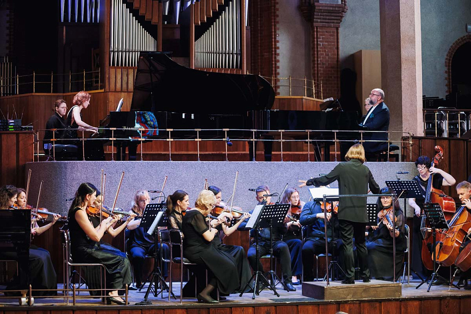 Открытие фестиваля «Бахослужение», Камерный оркестр, дирижёр — Е.Толкачёва, М.Гаврилюк, А.Гиндин, А.Ушакова, 20 Июля 2025г. — фото 14