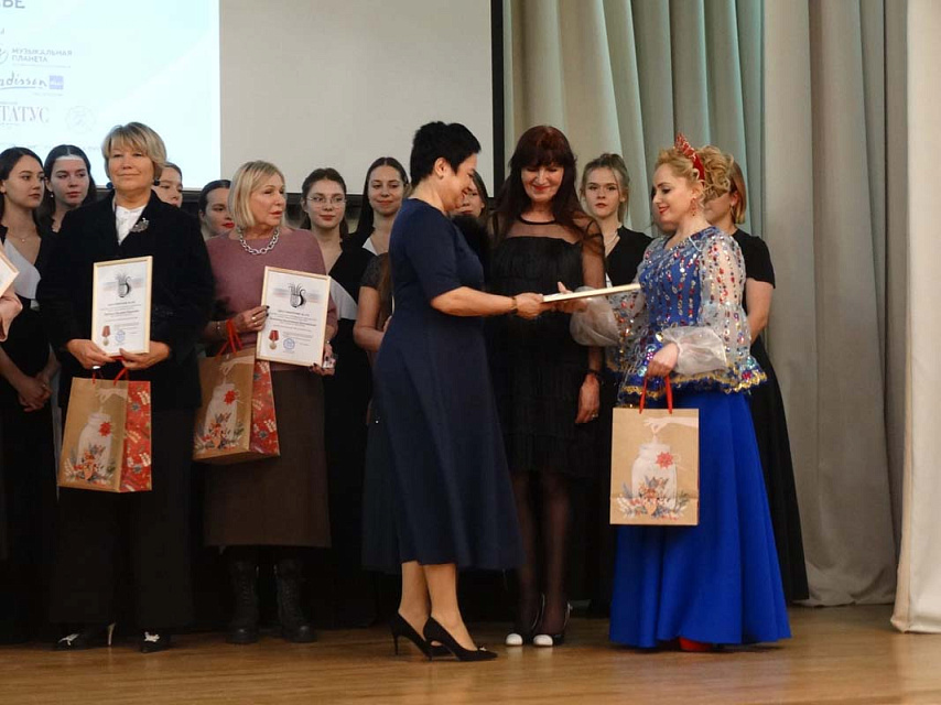 Л. Пудовикова и М. Гаврилюк награждены медалями «За заслуги в культуре и искусстве», 30 Ноября 2023г. — фото 2