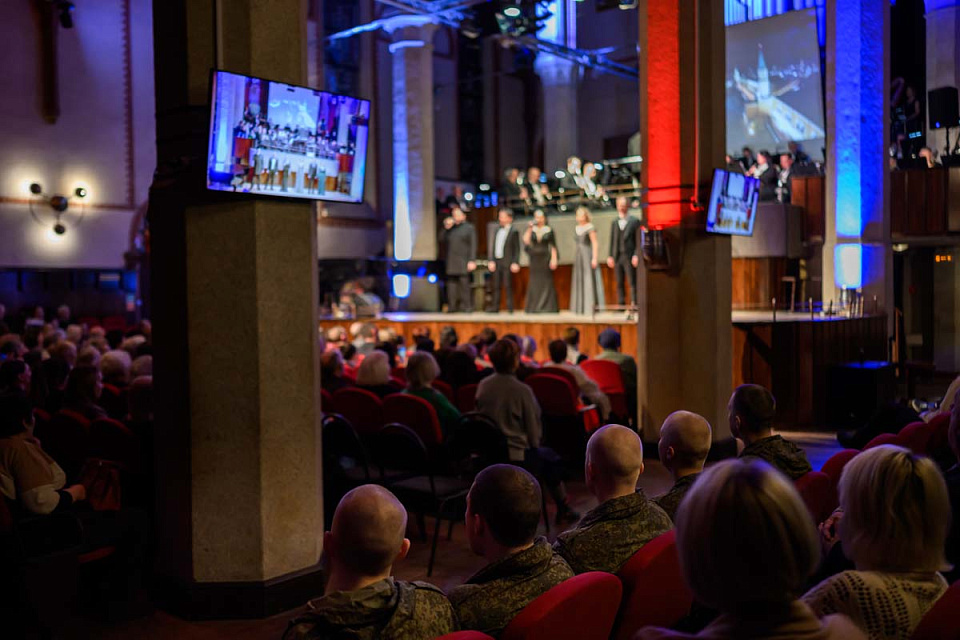 «Защитникам Отечества посвящается», Концертный духовой оркестр и солисты филармонии, 22 Февраля 2026г. — фото 19