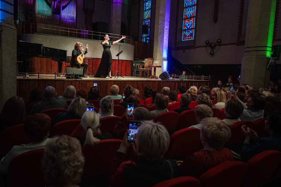 Алика Смехова с программой «Роман с романсом» — фото 10