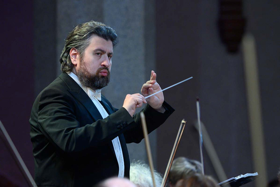 Государственный академический симфонический оркестр России им.Е.Ф. Светланова, дирижёр Д.Юровский, солист П.Милюков, 13 Апреля 2025г. — фото 5