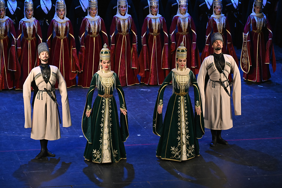 Танцевальный ансамбль «Нальмэс». «Русская музыка на Балтике» — фото 33