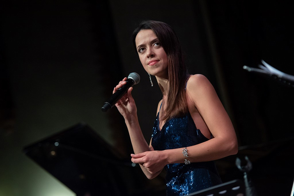 XIX МЕЖДУНАРОДНЫЙ ФЕСТИВАЛЬ "ДЖАЗ В ФИЛАРМОНИИ". ОКСАНА ВОЙТЕНКО И OXYJAZZ, 18 Ноября 2022г. — фото 11